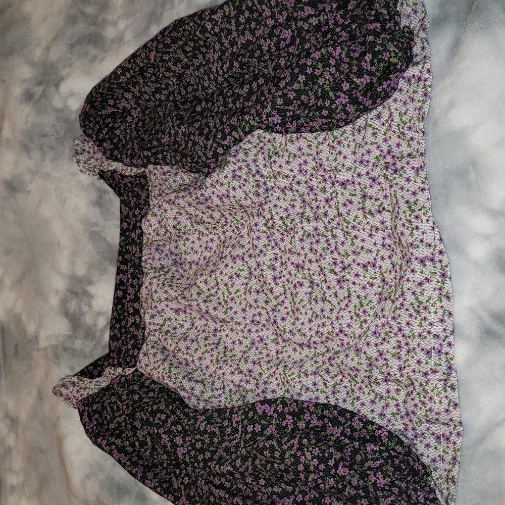 Flower print prarie style shirt